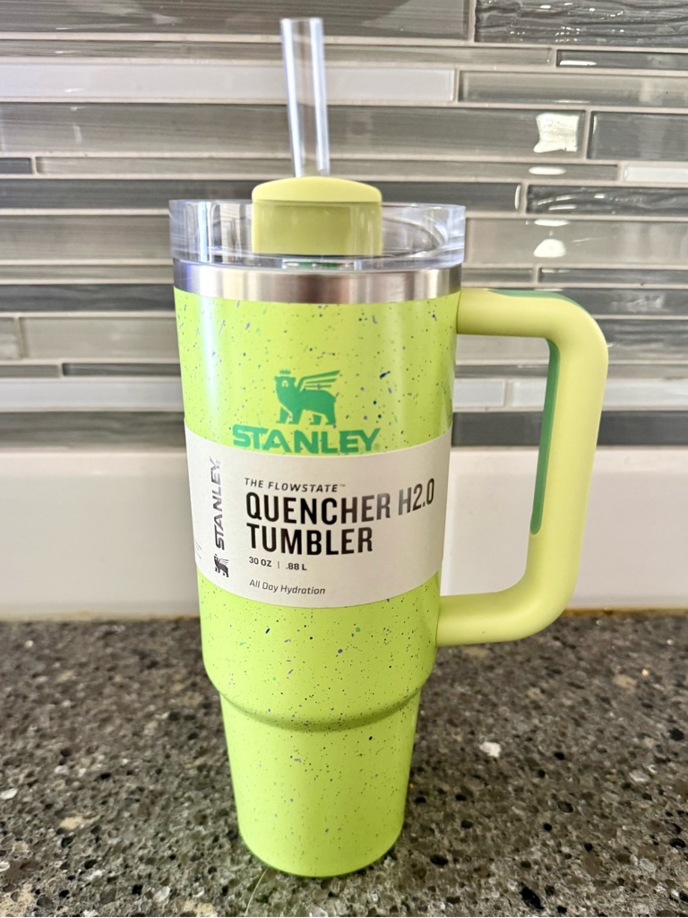 New Stanley Quencher H2.0 Tumbler Straw Cup 30oz RETIRED COLOR- Citron Speckle